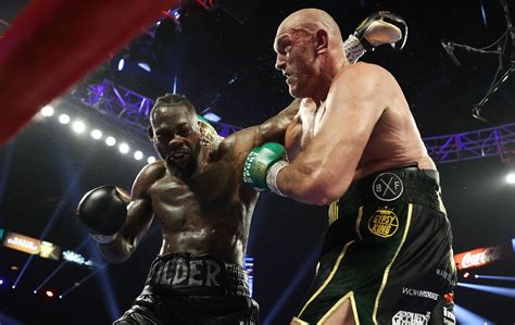 Tyson Fury vs. Deontay Wilder 3 odds, fight card: .